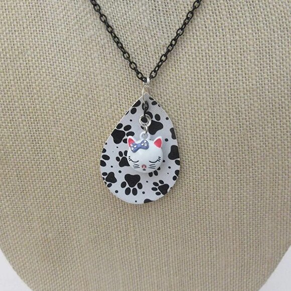 Handmade White Enamel Cat Earrings Paw Print Leather Pendant Necklace - Picture 1 of 2